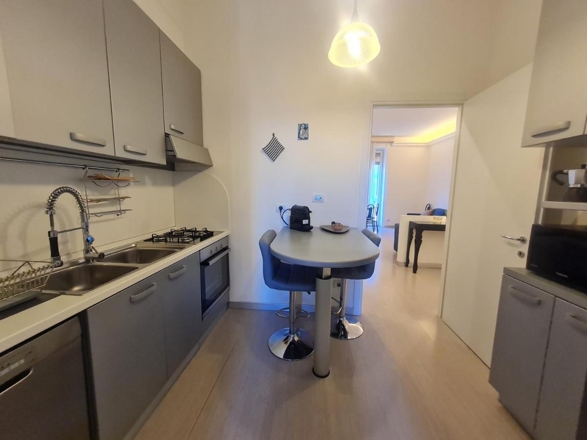 Brera Pontaccio Charme Apartment Milan Bagian luar foto